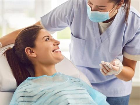 Dental Assisting Comprehensive Guide Blog Thumbnail